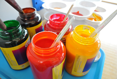 Finger Painting with Toddlers - The Eric Carle Museum