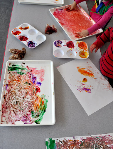 Finger Painting with Toddlers - The Eric Carle Museum