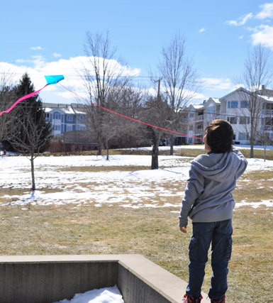 easy kites at The Eric Carle Museum