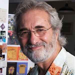 Photograph of the artist.